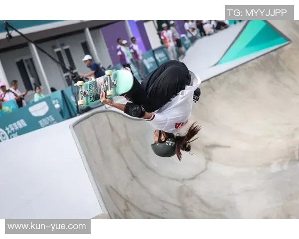 滑板纪实：记录南京滑板队的成长故事